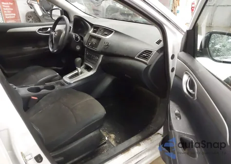 2014 Nissan Sentra S z USA, uszkodzony, nr VIN 3N1AB7AP4EY330971